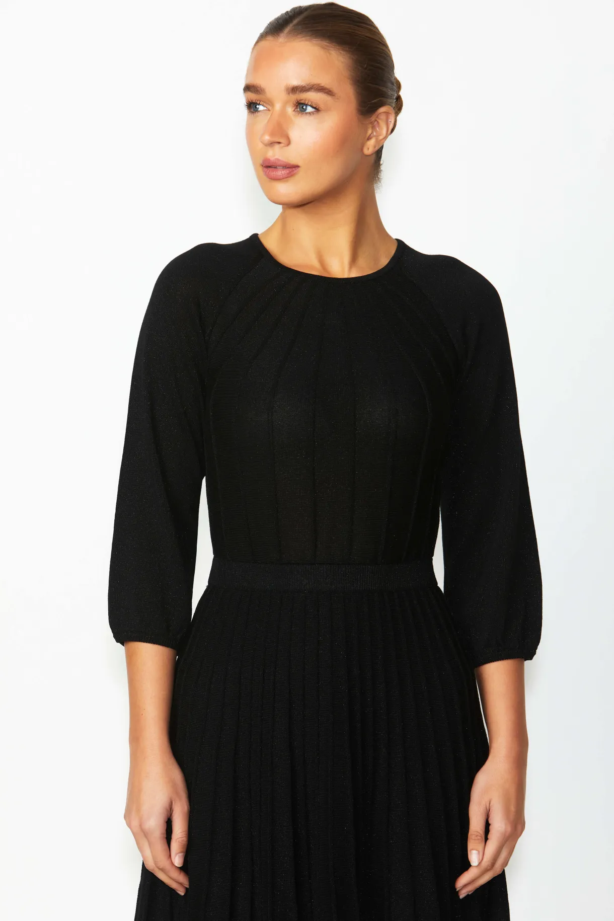 Anthea Crawford Knitwear<Pia Pleated Knit Dress Black